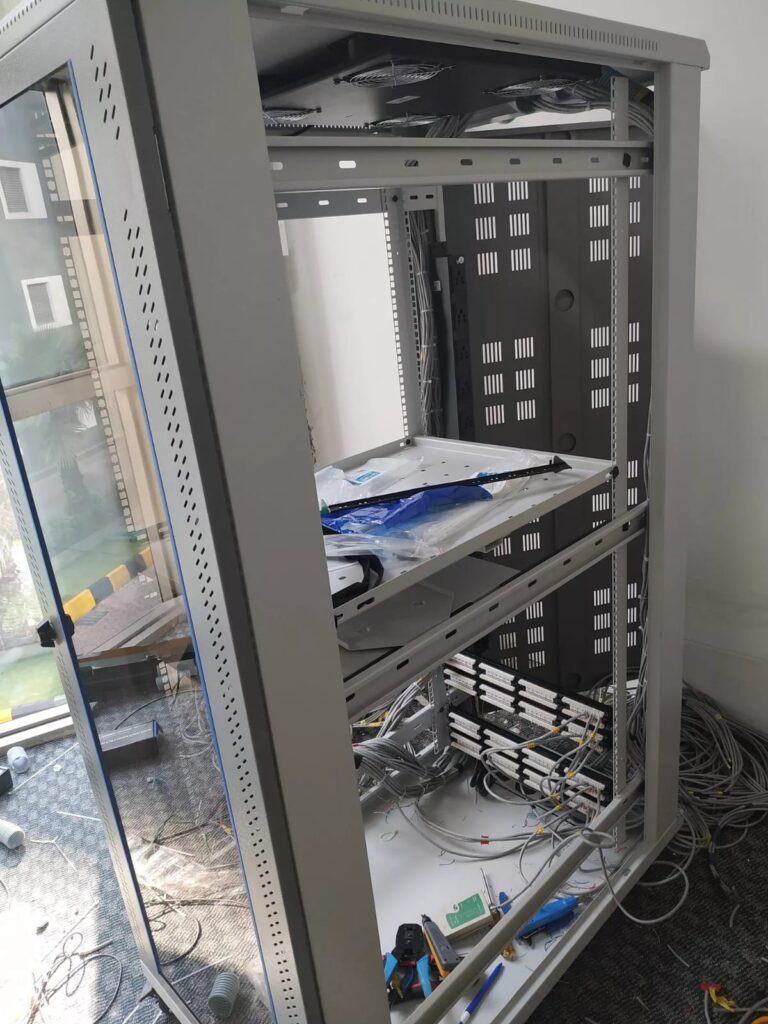 Red Circute Passive network